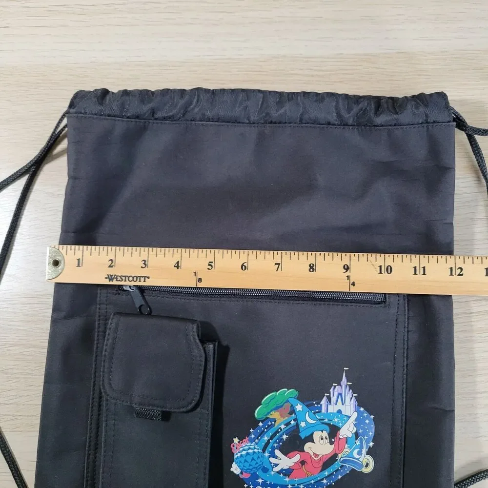 Walt Disney World Vintage Where Magic Lives Drawstring Black Backpack Cinch Bag